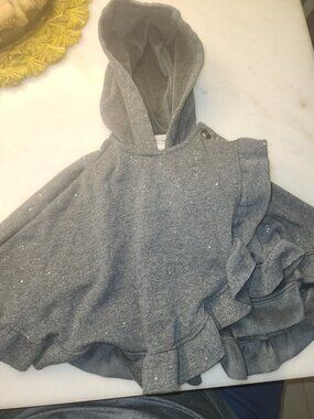 Max Studio Baby Girl Hooded Poncho 12M Gray Sparkle